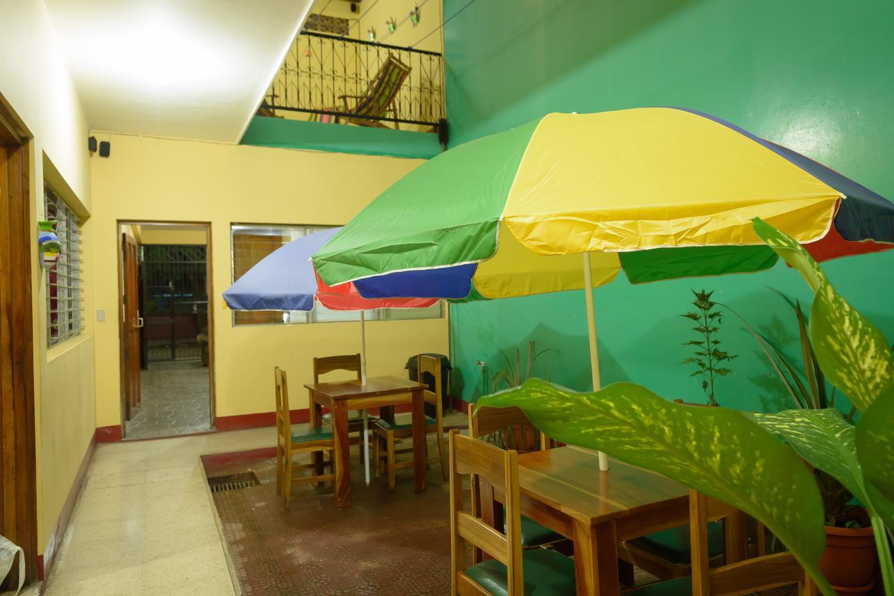 Hostal Fachente Leon Luaran gambar